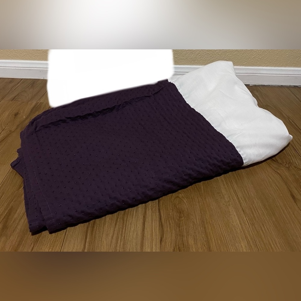 Queen bedskirt 15” drop